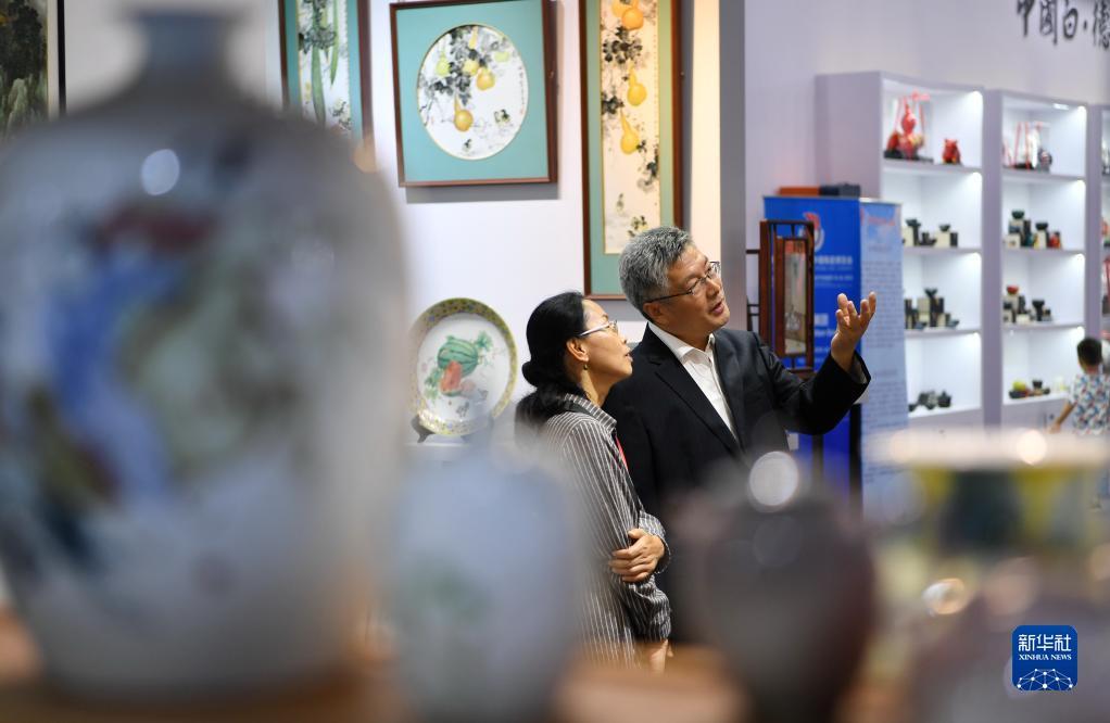 柬埔寨游戏公司